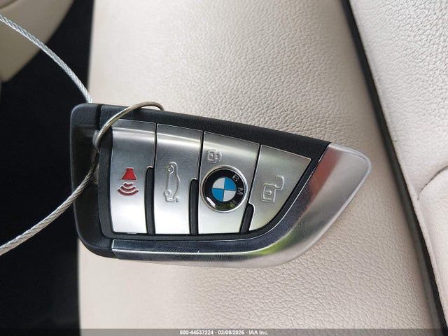 44537224 :رقم المزاد ، 5UXCR4C07N9M68928 vin ، 2022 Bmw X5 Sdrive40i مزاد بيع