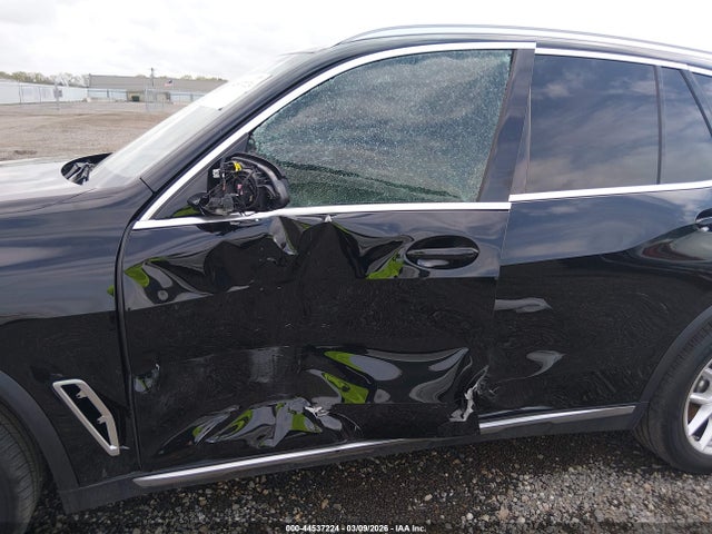 44537224 :رقم المزاد ، 5UXCR4C07N9M68928 vin ، 2022 Bmw X5 Sdrive40i مزاد بيع