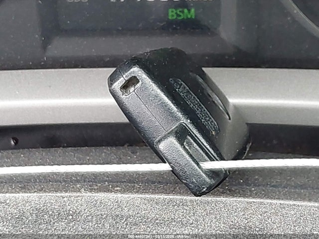 2T3WFREV2JW415769 Toyota Rav4 Xle