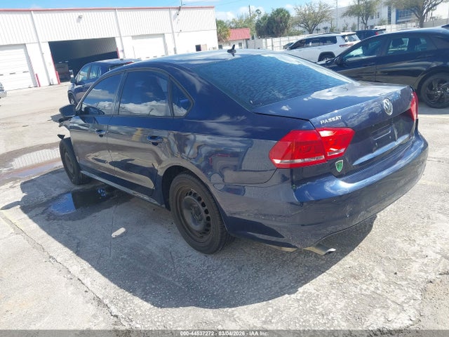 Aukcja sprzedaży 2014 Volkswagen Passat 1.8t S, vin: 1VWAS7A38EC031239, numer aukcji: 44537272