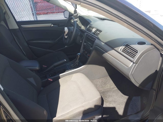 Aukcja sprzedaży 2014 Volkswagen Passat 1.8t S, vin: 1VWAS7A38EC031239, numer aukcji: 44537272