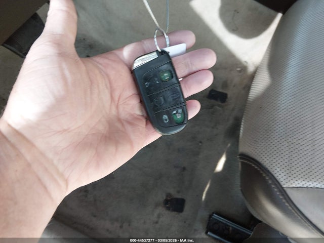 2013 CHRYSLER 300C 2C3CCASG0DH519995 Photo 10