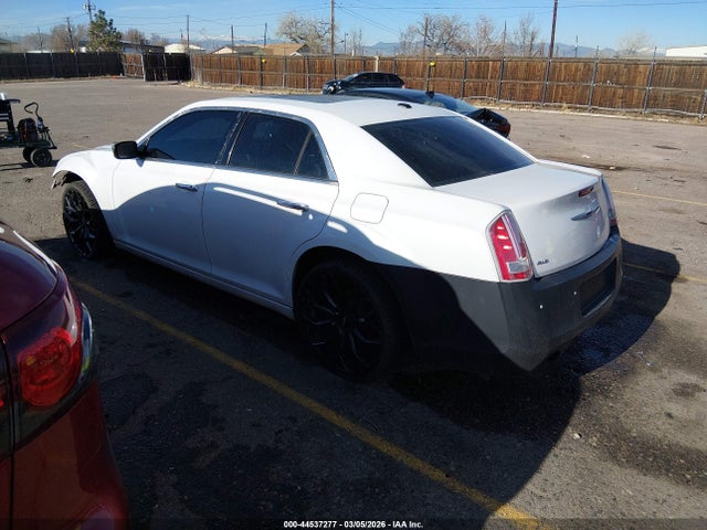 2013 CHRYSLER 300C 2C3CCASG0DH519995 Photo 2