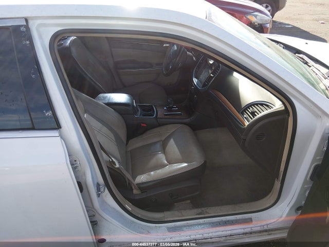 2013 CHRYSLER 300C 2C3CCASG0DH519995 Photo 4