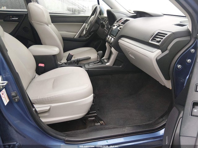 44537284 :رقم المزاد ، JF2SJAXC7GH511925 vin ، 2016 Subaru Forester 2.5i Touring مزاد بيع