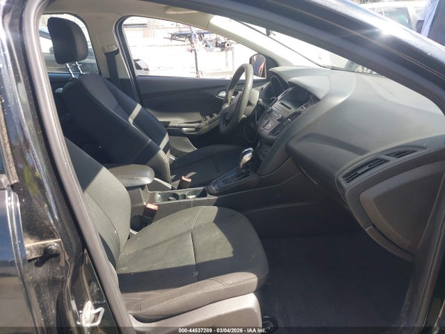 Ford FOCUS SE 2015 1FADP3K20FL375560 Image 5
