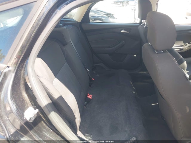 Ford FOCUS SE 2015 1FADP3K20FL375560 Image 8