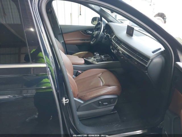 2017 AUDI Q7 WA1LAAF77HD008857 Photo 4