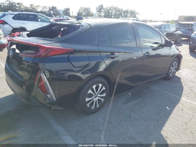 JTDKARFP0L3147629 Toyota Prius Prime Le