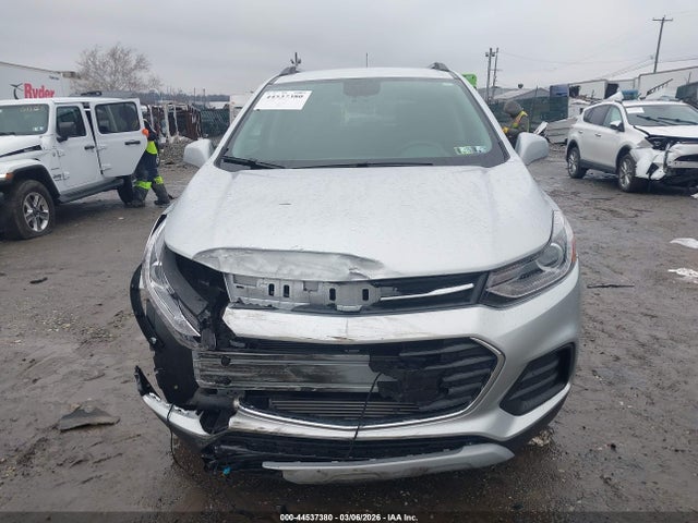 KL7CJPSB9KB931778 Chevrolet Trax Lt