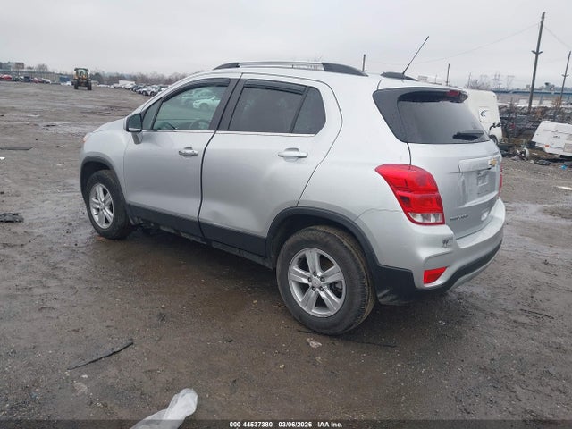 KL7CJPSB9KB931778 Chevrolet Trax Lt
