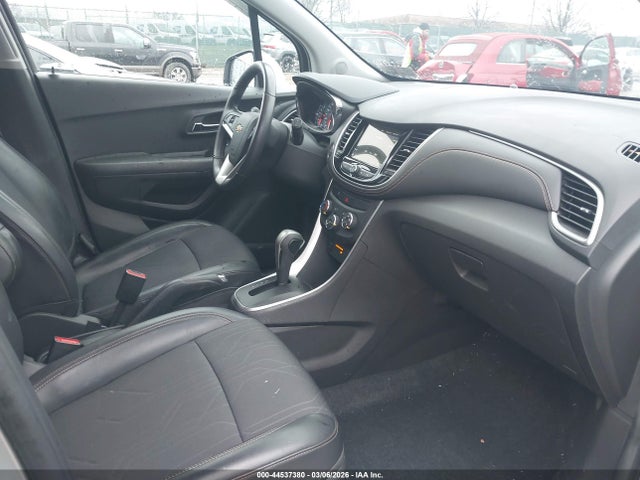 KL7CJPSB9KB931778 Chevrolet Trax Lt