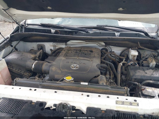 5TFDW5F12HX591917 Toyota Tundra Sr5 5.7l V8