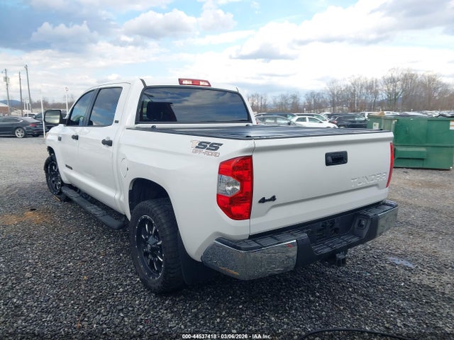 5TFDW5F12HX591917 Toyota Tundra Sr5 5.7l V8