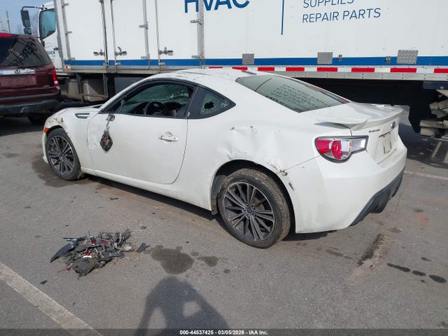 2016 SUBARU BRZ JF1ZCAC16G8602198 Photo 2