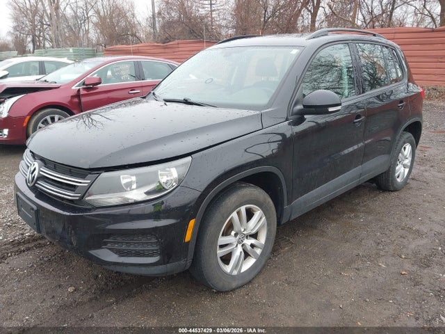 44537429 :رقم المزاد ، WVGBV7AX1HK009588 vin ، 2017 Volkswagen Tiguan 2.0t/2.0t S مزاد بيع