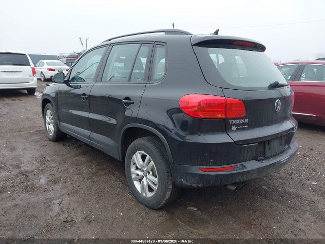 44537429 :رقم المزاد ، WVGBV7AX1HK009588 vin ، 2017 Volkswagen Tiguan 2.0t/2.0t S مزاد بيع