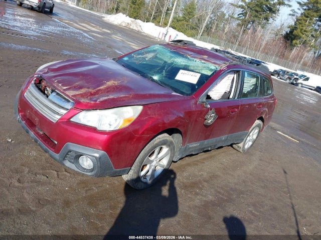 Subaru Outback 2.5i 2014 4S4BRBAC2E3308758 Image 2