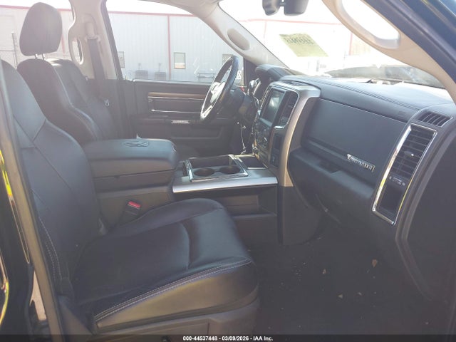 44537448 :رقم المزاد ، 3C6UR5NL9DG603769 vin ، 2013 Ram 2500 Laramie مزاد بيع