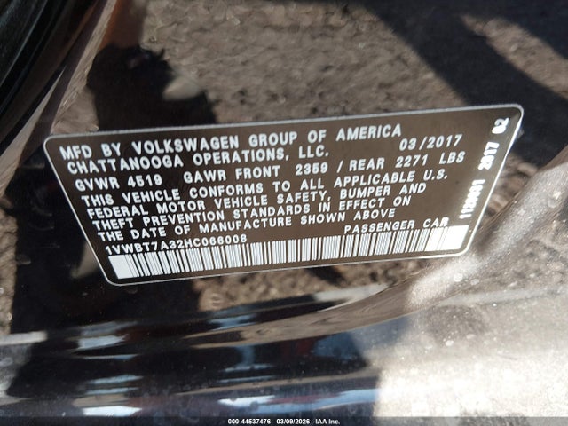 1VWBT7A32HC066008 Volkswagen Passat 1.8t Se