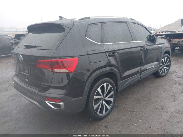 44537489 :رقم المزاد ، 3VVWX7B27NM046881 vin ، 2022 Volkswagen Taos 1.5t Se مزاد بيع
