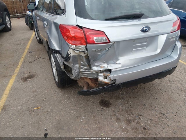 Aukcja sprzedaży 2013 Subaru Outback 2.5i Premium, vin: 4S4BRBCC8D3310607, numer aukcji: 44537490