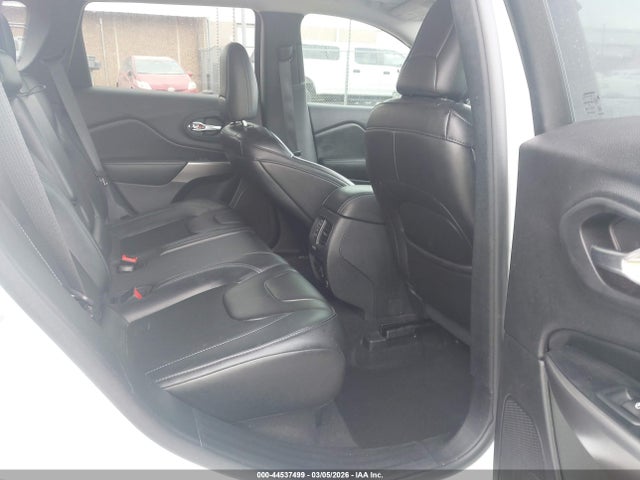 44537499 :رقم المزاد ، 1C4PJMLBXKD474940 vin ، 2019 Jeep Cherokee Latitude Plus 4x4 مزاد بيع