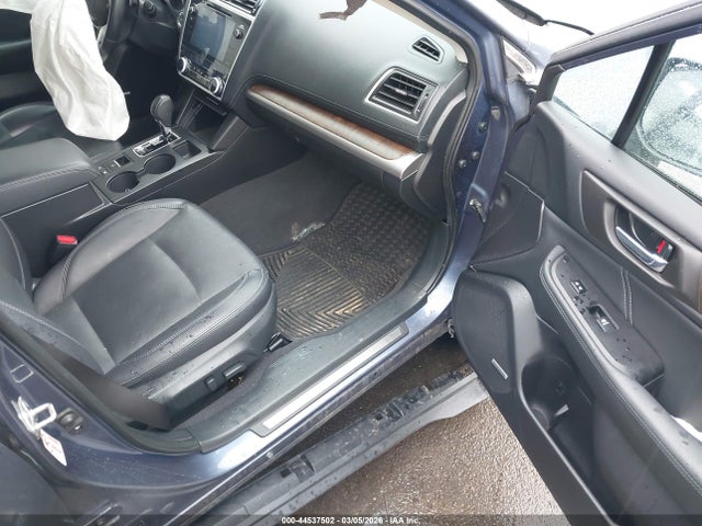 Продаж на аукціоні авто 2018 Subaru Outback 2.5i Limited, vin: 4S4BSANC9J3293534, номер лоту: 44537502