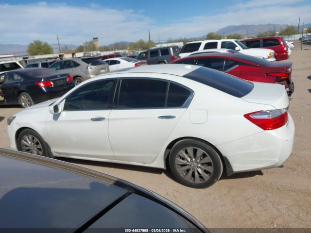 Honda Accord Touring 2014 1HGCR3F94EA039400 Image 14