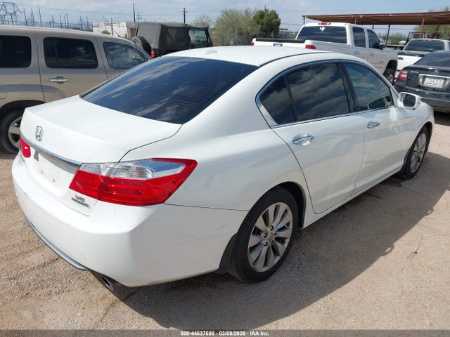 Honda Accord Touring 2014 1HGCR3F94EA039400 Image 4