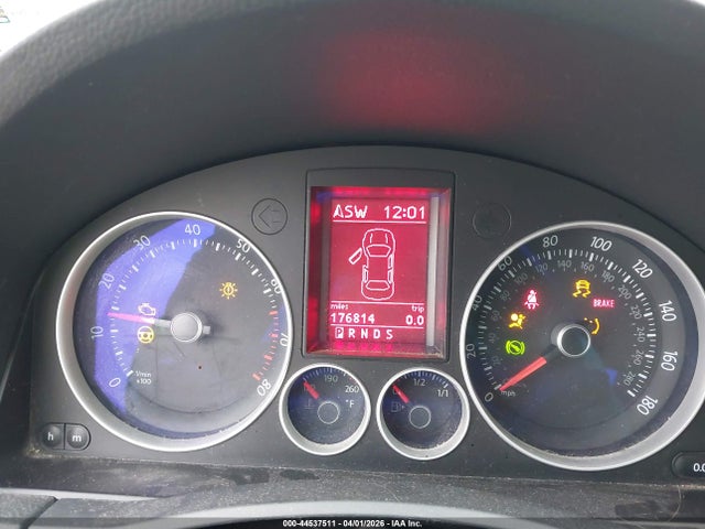44537511 :رقم المزاد ، 3VWBJ71K29M076762 vin ، 2009 Volkswagen Gli مزاد بيع