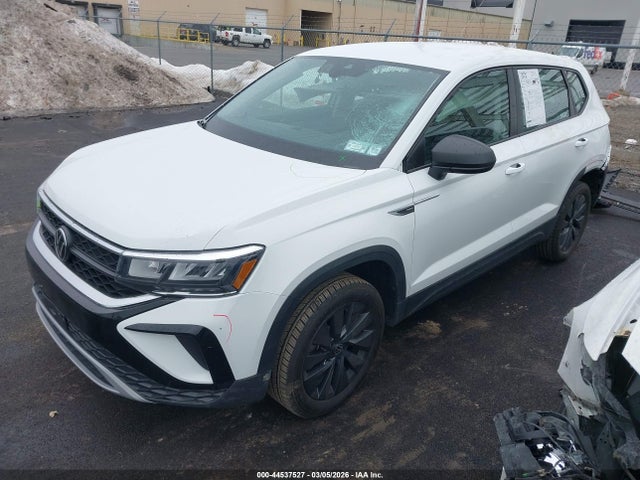 44537527 :رقم المزاد ، 3VV5X7B29RM119315 vin ، 2024 Volkswagen Taos 1.5t S مزاد بيع