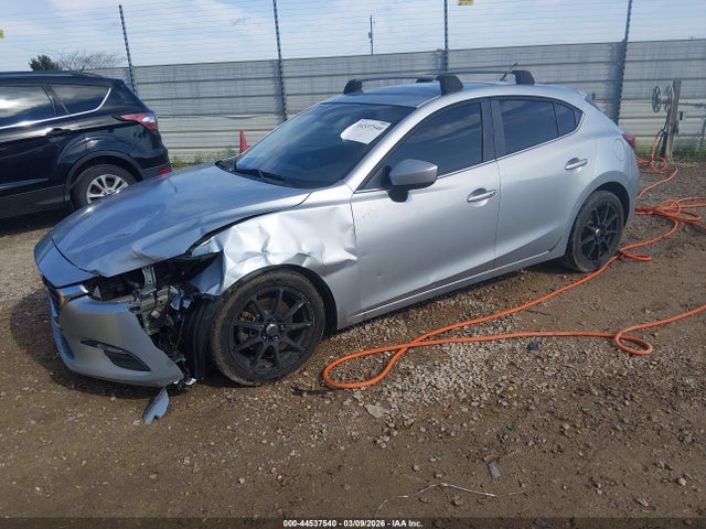 2017 MAZDA MAZDA3 3MZBN1L7XHM147392 Photo 1