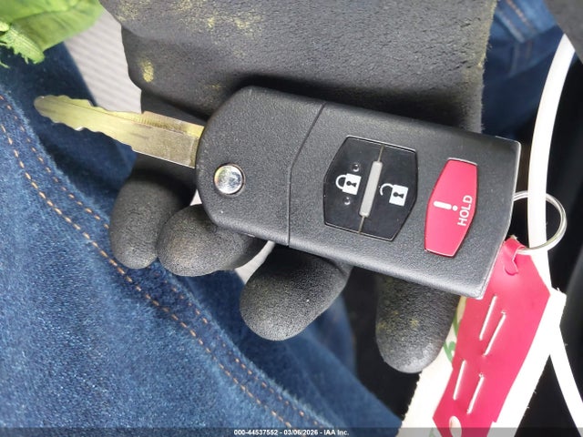 44537552 :رقم المزاد ، JM1CW2BL9D0162634 vin ، 2013 Mazda Mazda5 Sport مزاد بيع