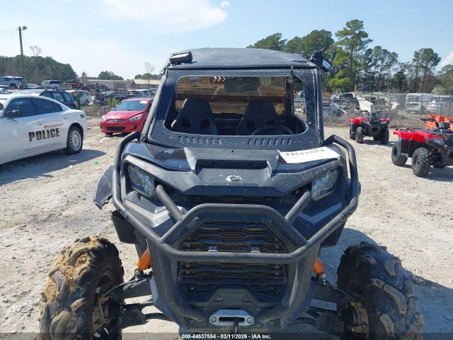 2022 CAN-AM COMMANDER 3JB1KAX47NK000545 Photo 4