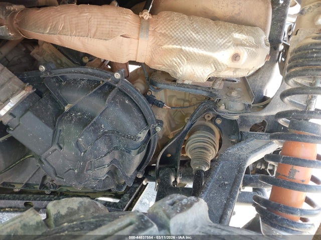 2022 CAN-AM COMMANDER 3JB1KAX47NK000545 Photo 8