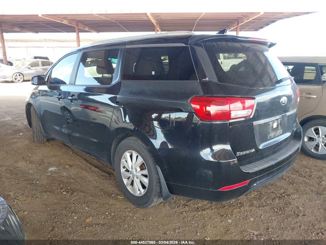 KNDMB5C17G6113867 KIA SEDONA LX