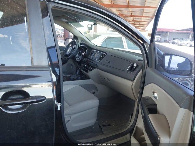 KNDMB5C17G6113867 KIA SEDONA LX