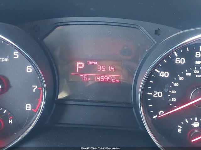KNDMB5C17G6113867 KIA SEDONA LX