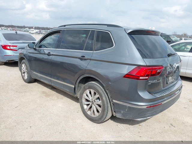 2018 Volkswagen Tiguan 2.0t Se/2.0t Sel მანქანა იყიდება აუქციონზე, vin: 3VV3B7AX2JM056288, აუქციონის ნომერი: 44537567