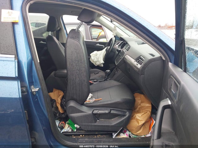 Продажа на аукционе авто 2019 Volkswagen Tiguan 2.0t Se/2.0t Sel/2.0t Sel R-line/2.0t Sel R-line Black, vin: 3VV2B7AX1KM136128, номер лота: 44537572