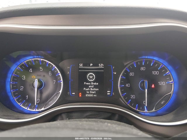 44537578 :رقم المزاد ، 2C4RC1FG1KR738293 vin ، 2019 Chrysler Pacifica Touring Plus مزاد بيع