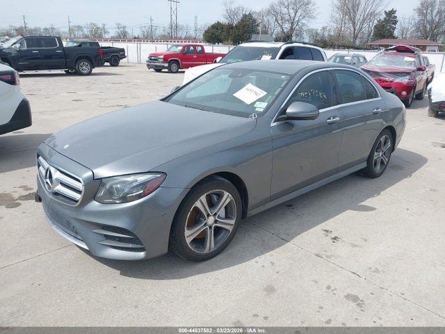 44537582 :رقم المزاد ، WDDZF4KB7HA100541 vin ، 2017 Mercedes-benz E 300 4matic مزاد بيع