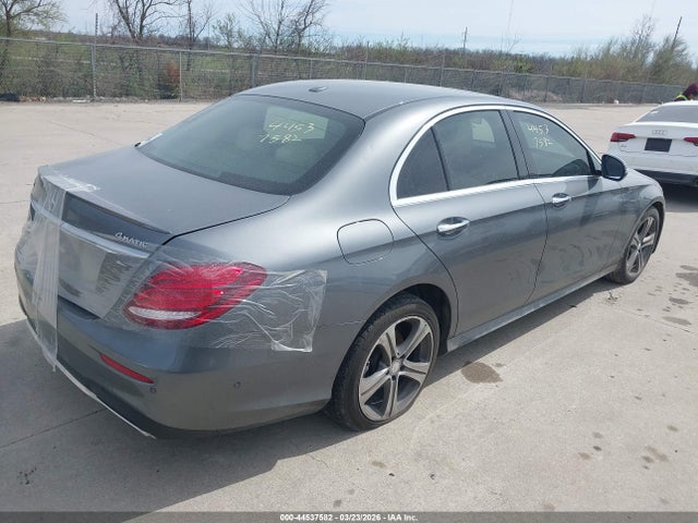 44537582 :رقم المزاد ، WDDZF4KB7HA100541 vin ، 2017 Mercedes-benz E 300 4matic مزاد بيع