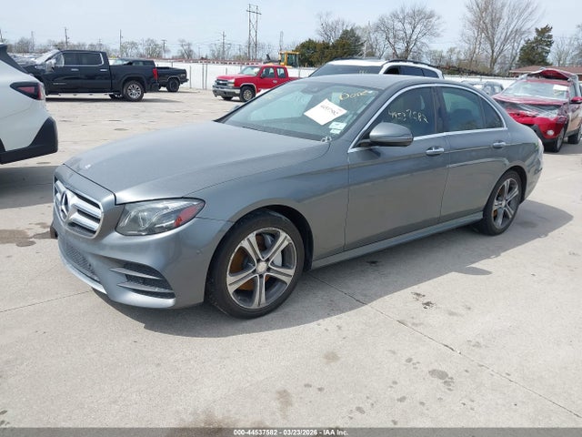 44537582 :رقم المزاد ، WDDZF4KB7HA100541 vin ، 2017 Mercedes-benz E 300 4matic مزاد بيع