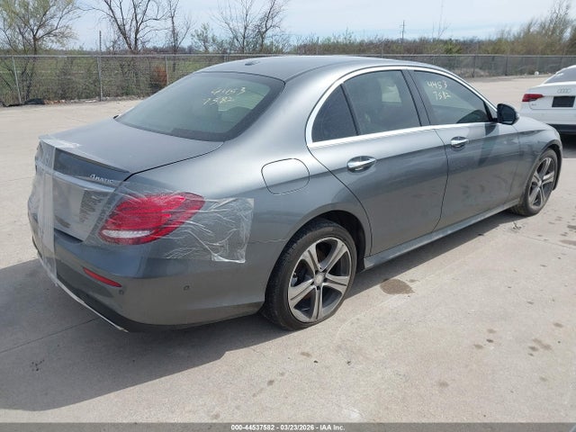 44537582 :رقم المزاد ، WDDZF4KB7HA100541 vin ، 2017 Mercedes-benz E 300 4matic مزاد بيع