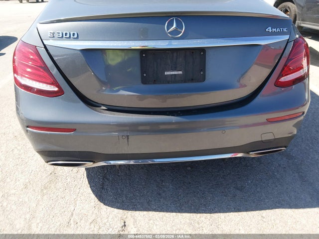 44537582 :رقم المزاد ، WDDZF4KB7HA100541 vin ، 2017 Mercedes-benz E 300 4matic مزاد بيع