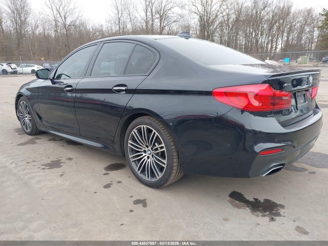 44537587 :رقم المزاد ، WBAJE7C36HG887544 vin ، 2017 Bmw 540i Xdrive مزاد بيع