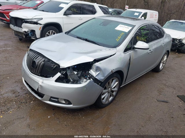 44537606 :رقم المزاد ، 1G4PS5SK7F4168624 vin ، 2015 Buick Verano Leather Group مزاد بيع