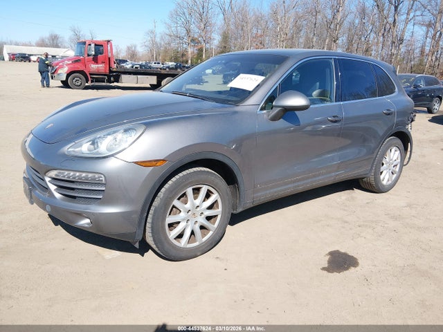 2013 PORSCHE CAYENNE WP1AA2A25DLA01094 Photo 1